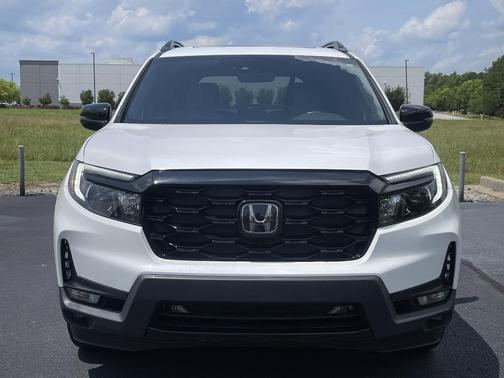 2023 Honda Passport Elite
