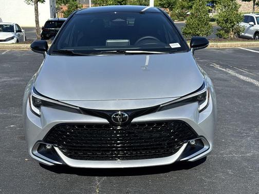 2025 Toyota Corolla Hatchback XSE