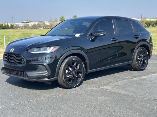 Crystal Black Pearl 2025 Honda HR-V Sport