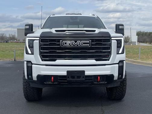 2024 GMC Sierra 2500 AT4