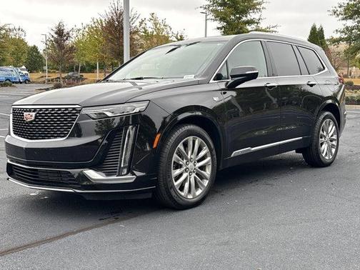 2025 Cadillac XT6 Premium Luxury FWD