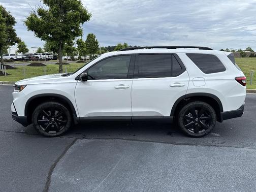 2025 Honda Pilot Black Edition