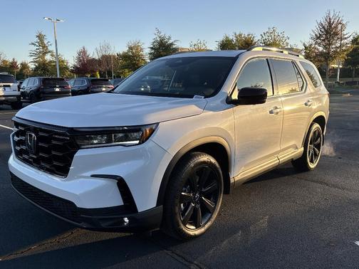 2025 Honda Pilot Black Edition
