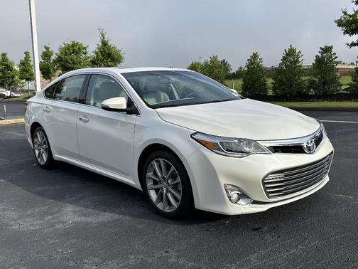 2014 Toyota Avalon XLE