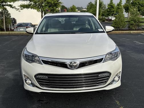 2014 Toyota Avalon XLE