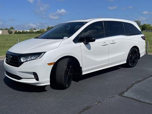 2023 Honda Odyssey Sport