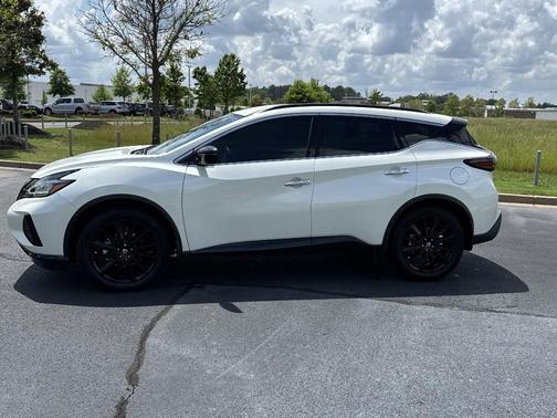 2022 Nissan Murano SV