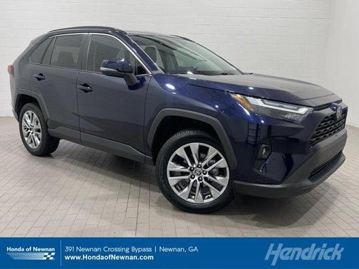 2022 Toyota RAV4 XLE Premium