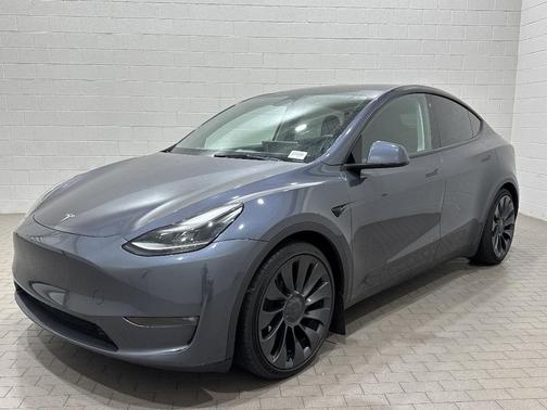 2023 Tesla Model Y Performance