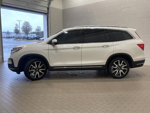 2022 Honda Pilot Elite