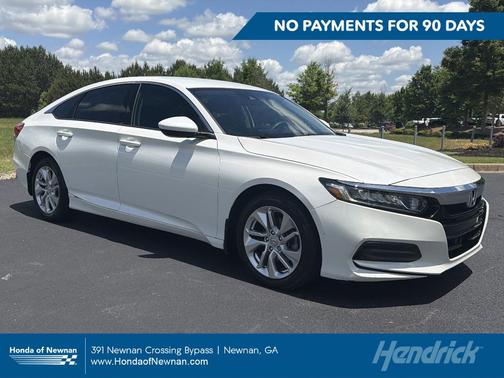 Platinum White Pearl 2018 Honda Accord LX