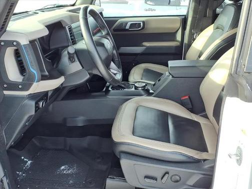 2023 Ford Bronco WILDTRAK