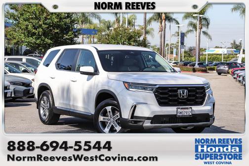 Platinum White Pearl 2024 Honda Pilot
