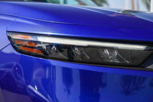2023 Honda Accord Hybrid 