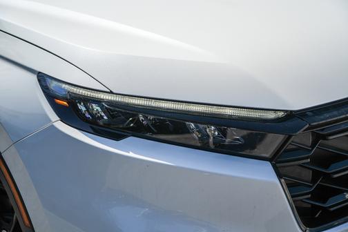 Platinum White Pearl 2024 Honda CR-V Hybrid