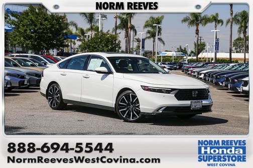 Platinum White Pearl 2024 Honda Accord Hybrid
