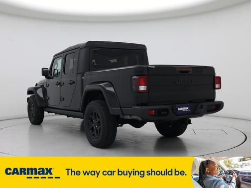 2023 Jeep Gladiator Willys Sport