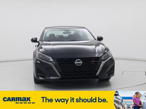 2023 Nissan Altima SR
