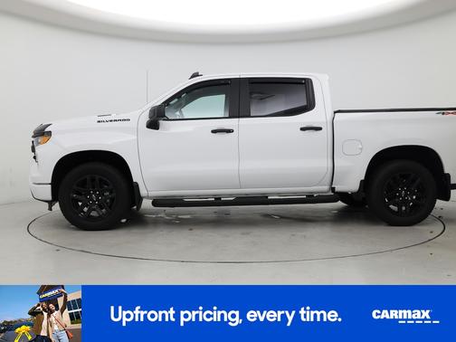 2025 Chevrolet Silverado 1500 Custom