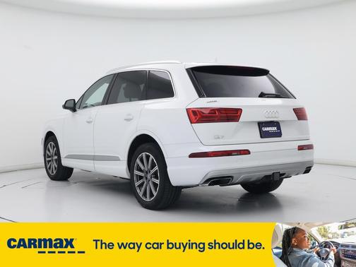 2019 Audi Q7 Premium Plus