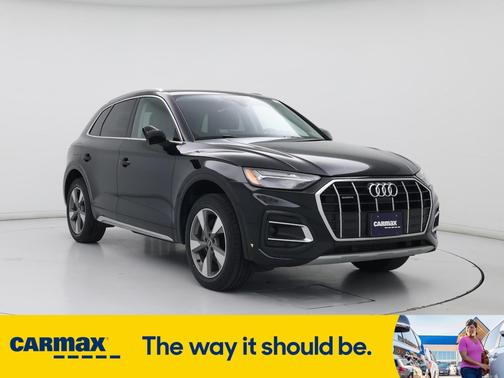 2022 Audi Q5 Premium Plus