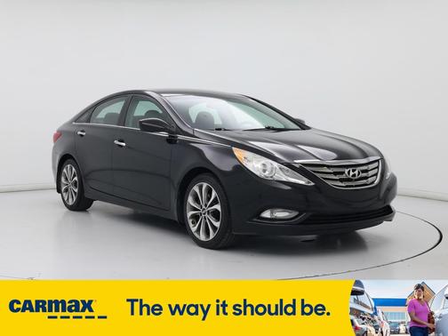 2013 Hyundai SONATA SE