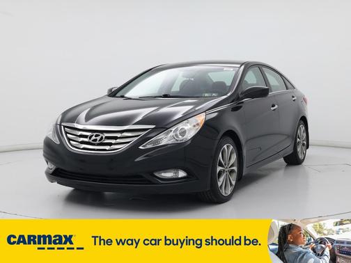 2013 Hyundai SONATA SE