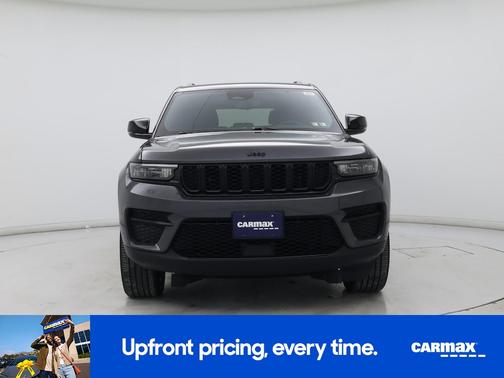Gray 2022 Jeep Grand Cherokee Altitude