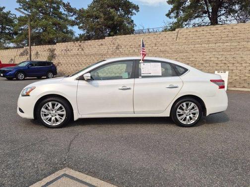 Aspen White 2015 Nissan Sentra SL