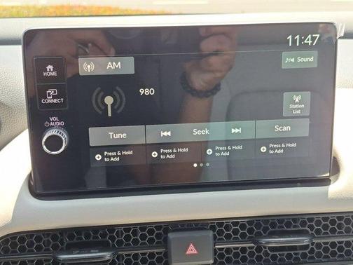 Pearl 2027 Honda HR-V LX