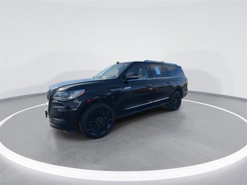 2023 Lincoln Navigator L Reserve