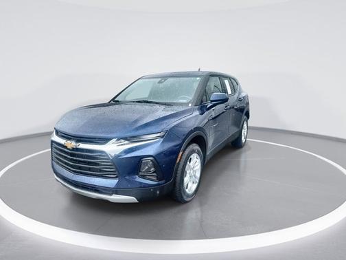 Blue Glow Metallic 2022 Chevrolet Blazer LT