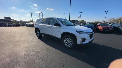2023 Chevrolet Traverse LS