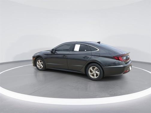 2022 Hyundai SONATA SE
