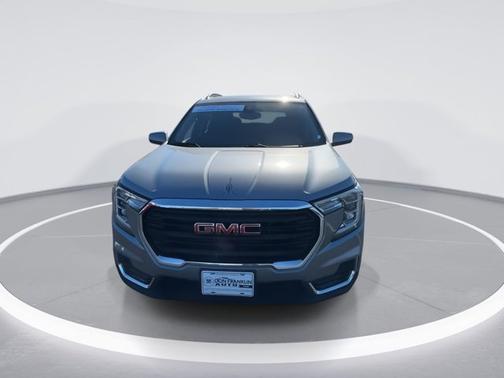 Sterling Metallic 2023 GMC Terrain SLE