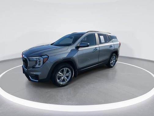 Sterling Metallic 2023 GMC Terrain SLE