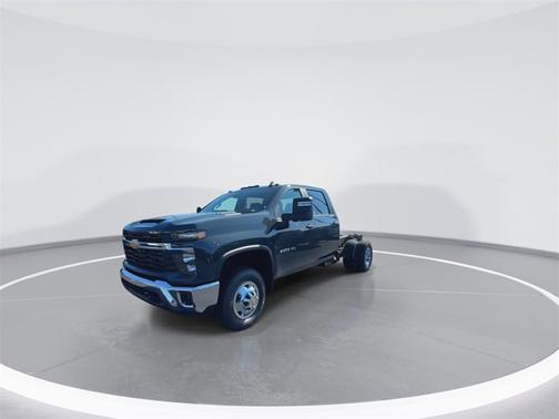 2026 Chevrolet Silverado 3500 LT