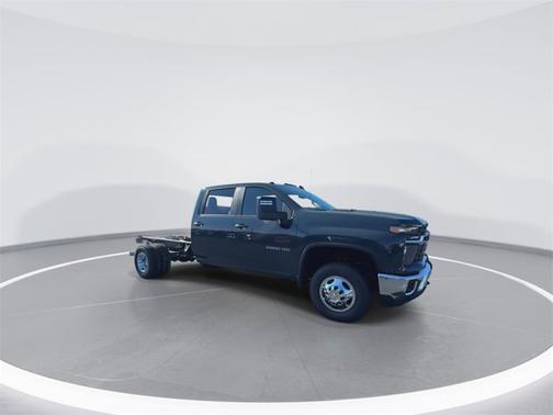 2026 Chevrolet Silverado 3500 LT
