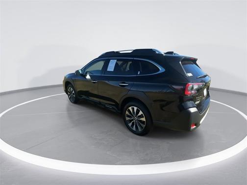 2025 Subaru Outback Touring