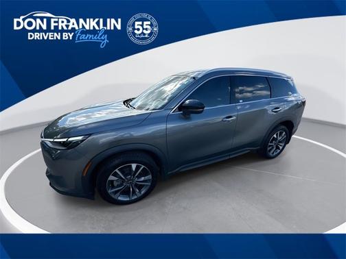 2023 INFINITI QX60 LUXE