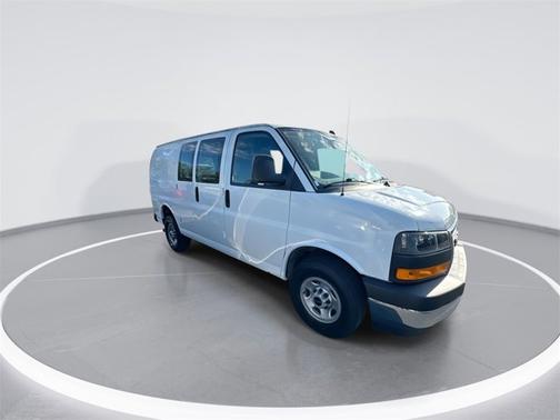 2023 GMC Savana 2500 Work Van