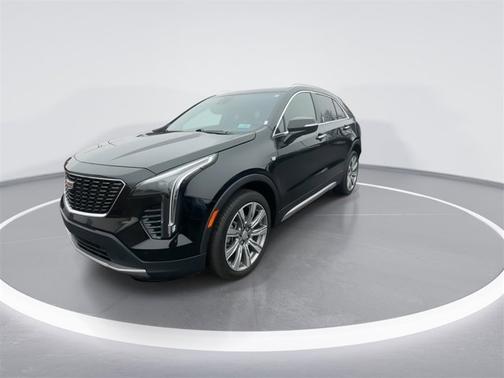 2023 Cadillac XT4 AWD Premium Luxury