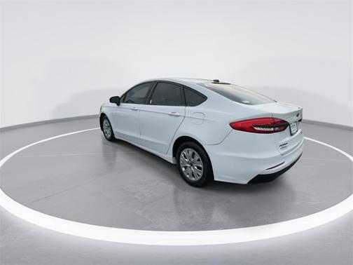 2019 Ford Fusion S