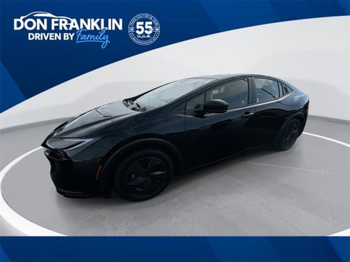 2025 Toyota Prius LE