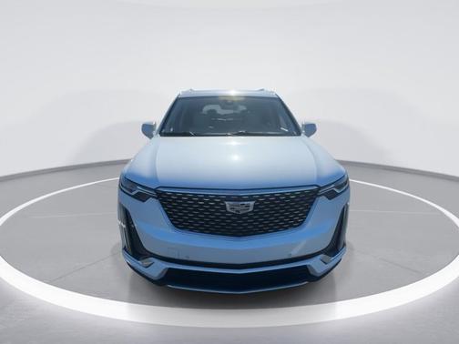 Crystal White Tricoat 2021 Cadillac XT6 Premium Luxury