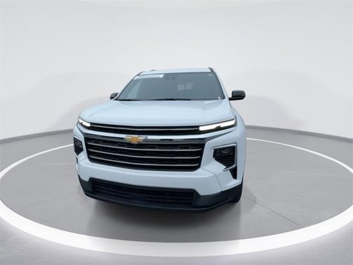 2025 Chevrolet Traverse FWD LT