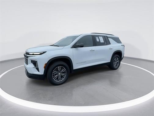 2025 Chevrolet Traverse FWD LT