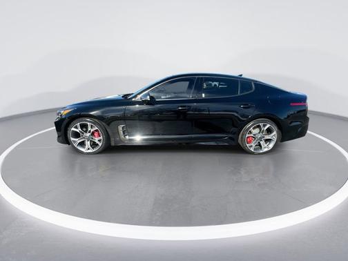 2019 Kia Stinger GT2