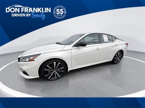 2021 Nissan Altima 2.0 SR