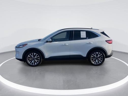 2021 Ford Escape Titanium